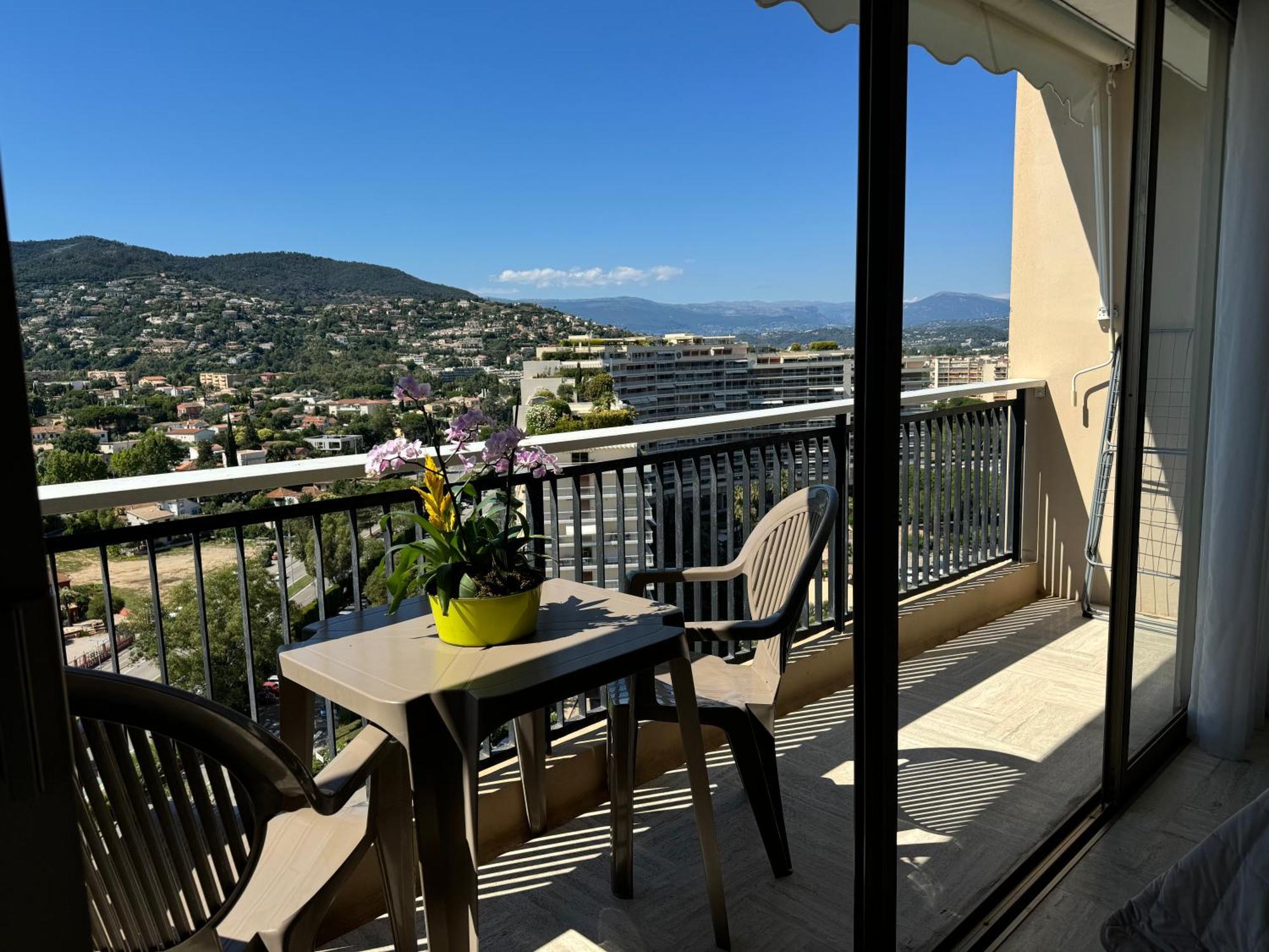 My Resid Appart Cannes Vue Marina Et Vue Montagne Mandelieu Exterior foto